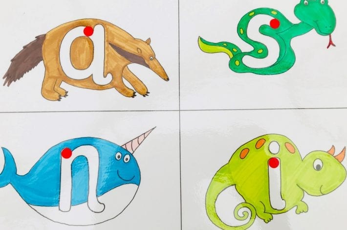 Make play dough letters using these free printable alphabet mats