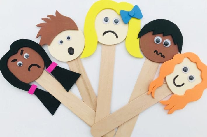 Popsicle emotion puppets - Social emotional activities for preschoolers - explore emotions with your toddler