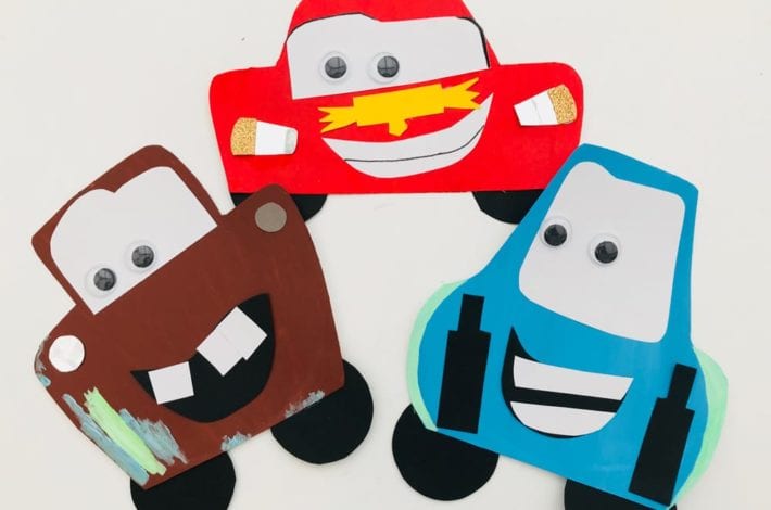 Lightning McQueen craft with paper plates - make this fun and easy paper plate craft with the kids of all the Disney Pixar Cars movie characters