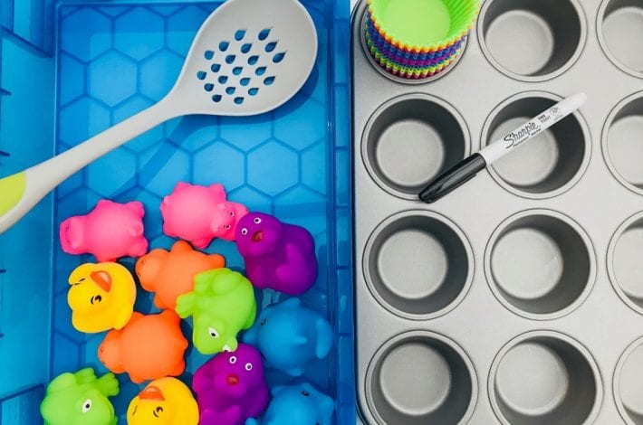 Fishing for numbers game - teach your toddler how to count to 10. A great playtime learning activity for preschoolers