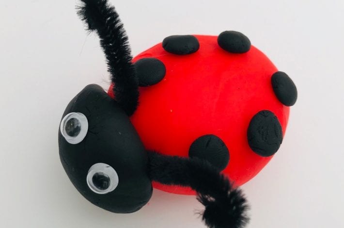 Minibeast activities - playdough minibeasts and insects - learn about minibeasts through play - early years activity