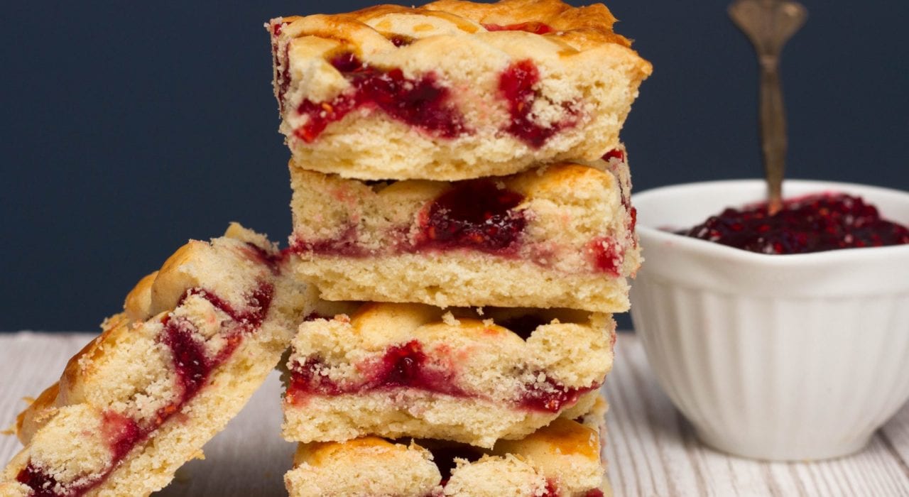 Pasta flora easy jam tart squares - easy kids baking recipe pasta fiorla