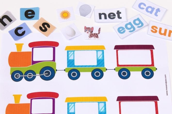 Sound out words with this phonics train letter activity for early years