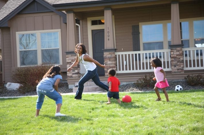 10 Traditional Games For Kids You May Have Forgotten About