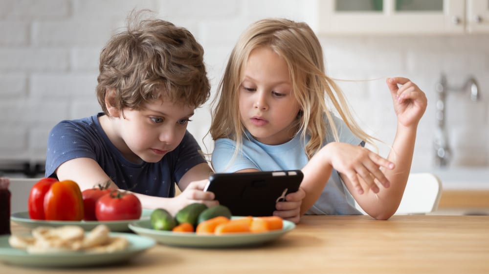 How to foster healthy digital habits in Kids - Screen time