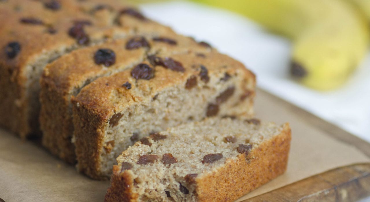 Quinoa flour banana bread - healthy snacks and desserts for kids and family - easy healthy banana bread