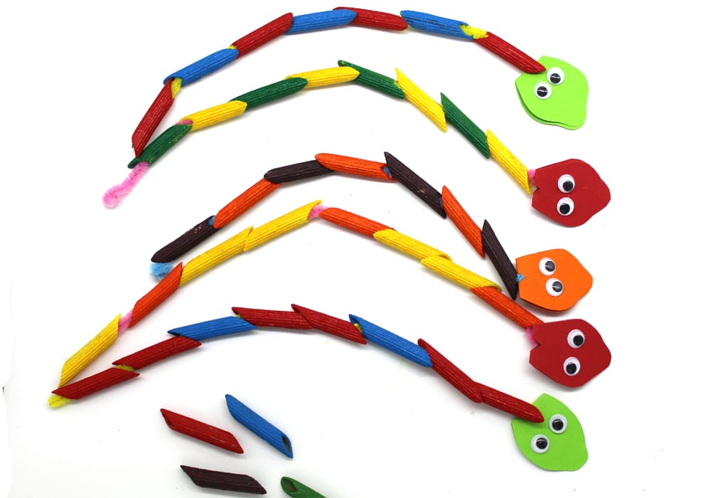 make diy jungle threading pasta snakes - fun kids activity - indoor toddler activity