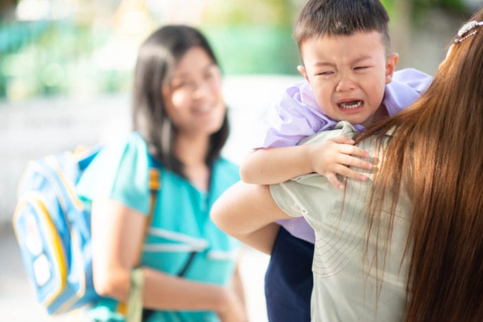 A guide to separation anxiety - separation anxiety in toddler - signs of separation anxiety